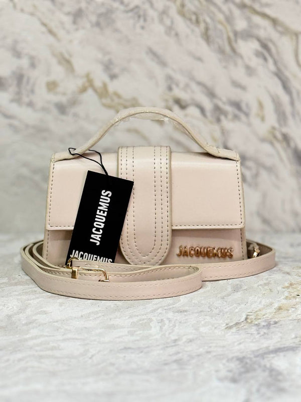 Jacquemus - Code 8272