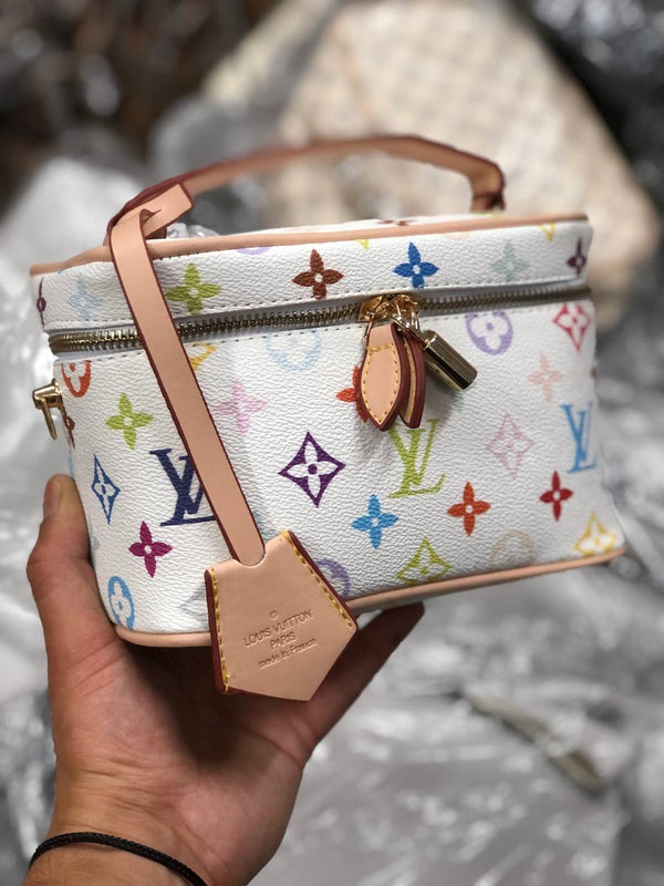 Louis Vuitton - Code 8623