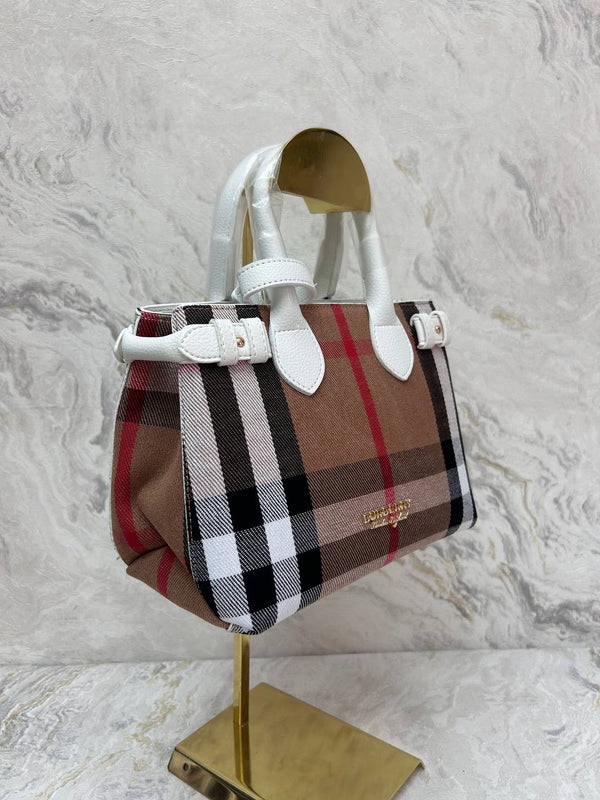 Burberry - Code 8629