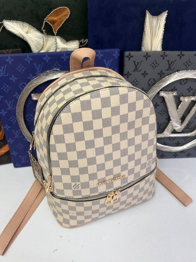 Louis Vuitton - Code 1729