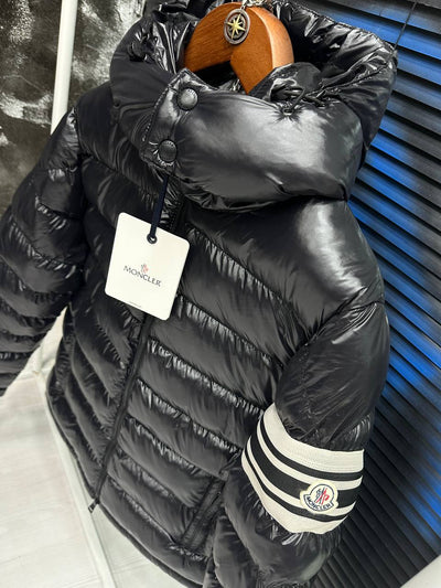 Μπουφάν Moncler - 7280