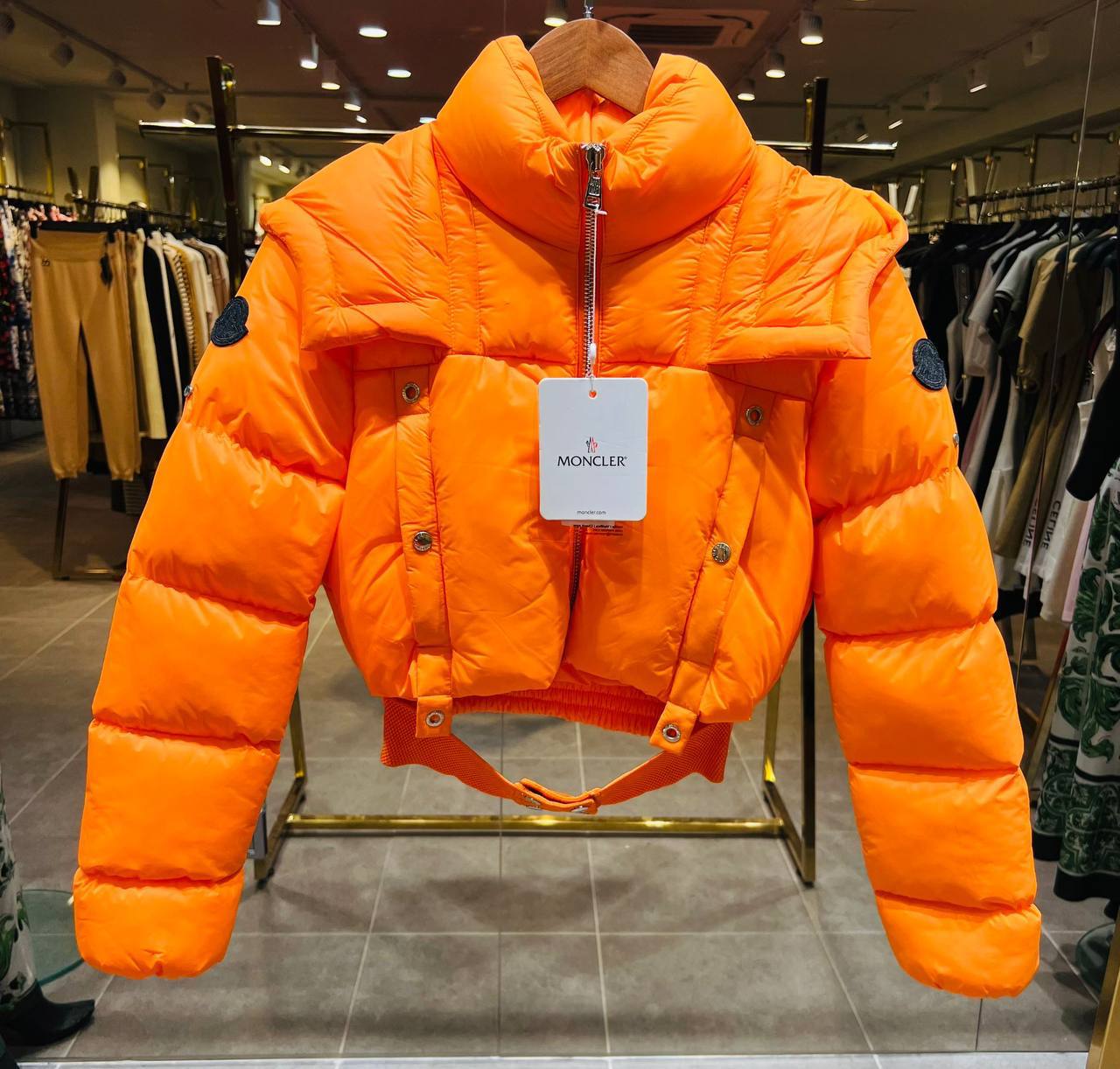 Jacket Moncler - 82709