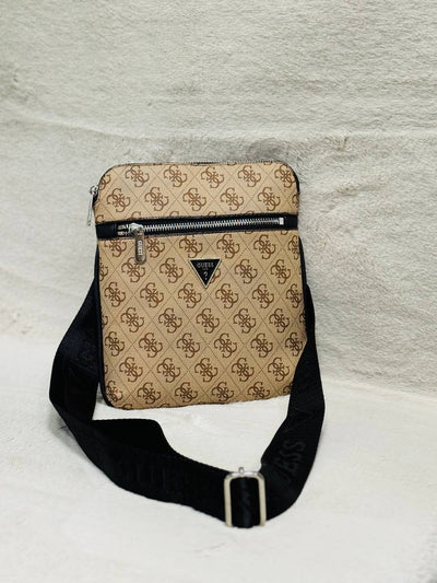 Τσαντάκι Guess - Code 7656